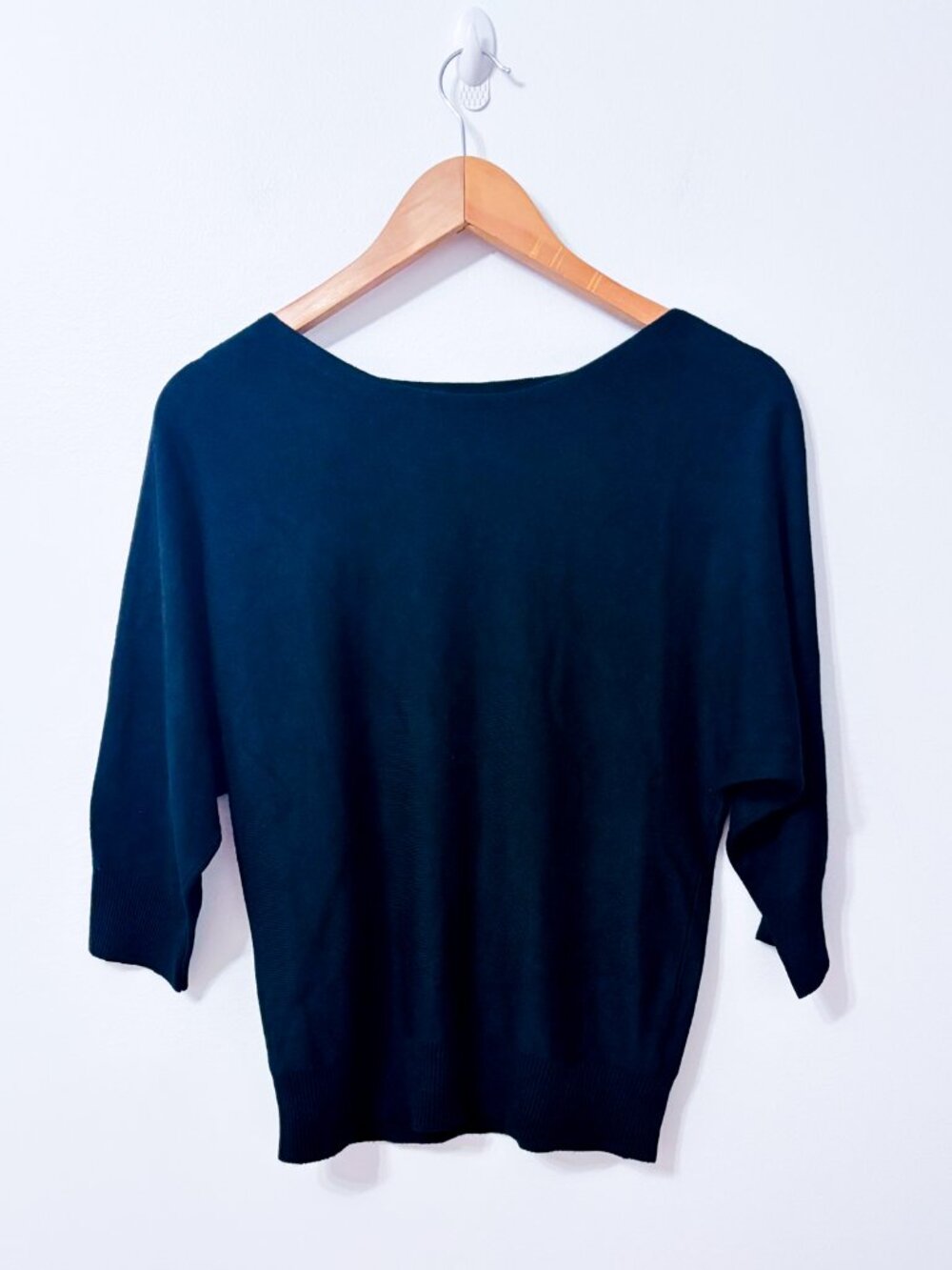 LOVE SCARLETT Black Lightweight Knit Boat Neck Dolman Sleeve Top Medium